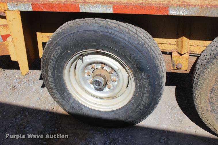 image for item L4787 1996 Strace TT equipment trailer