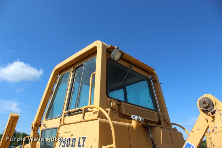 image for item L4789 1995 John Deere 750B LT dozer