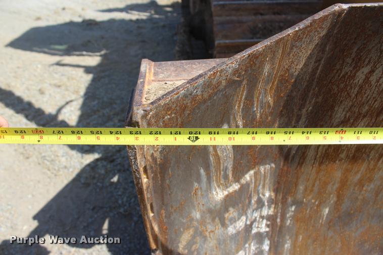 image for item L4789 1995 John Deere 750B LT dozer