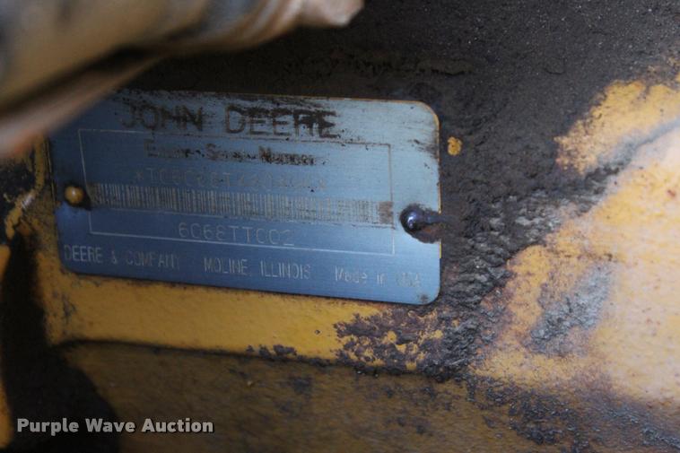 image for item L4789 1995 John Deere 750B LT dozer