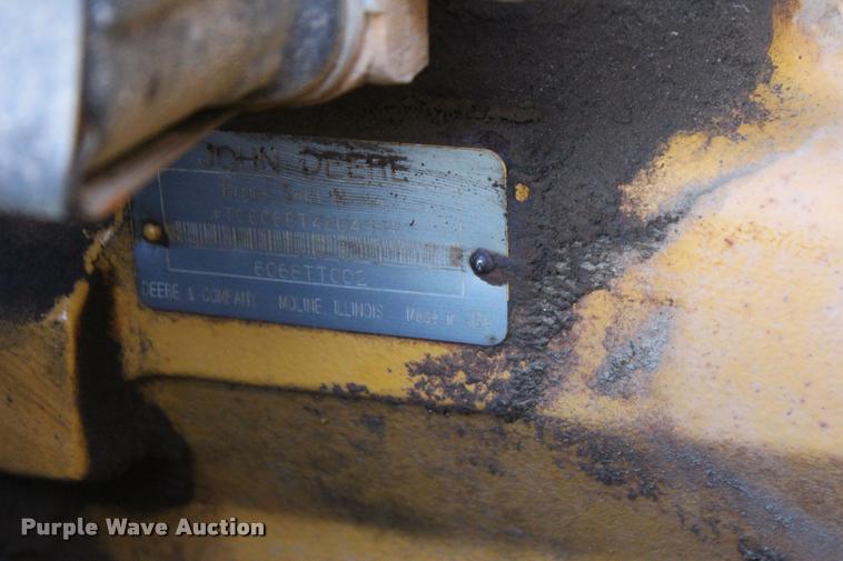 image for item L4789 1995 John Deere 750B LT dozer