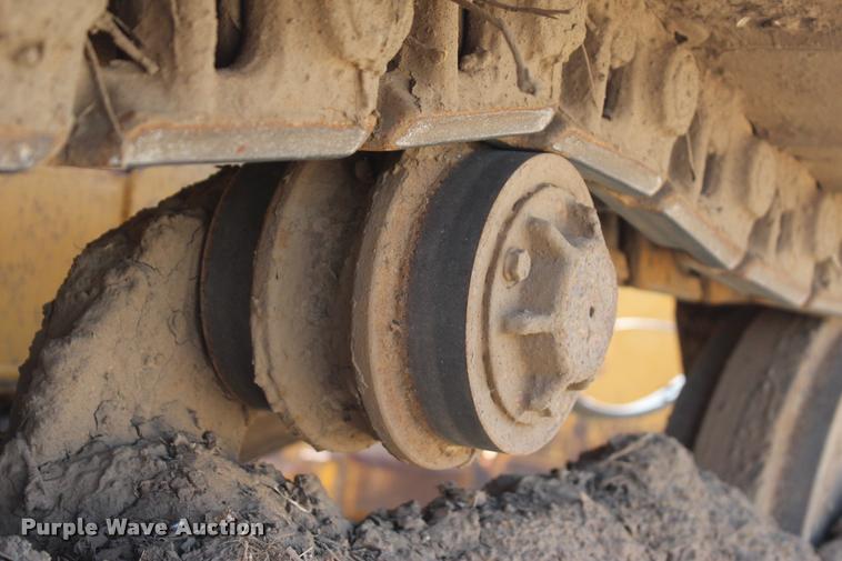 image for item L4789 1995 John Deere 750B LT dozer