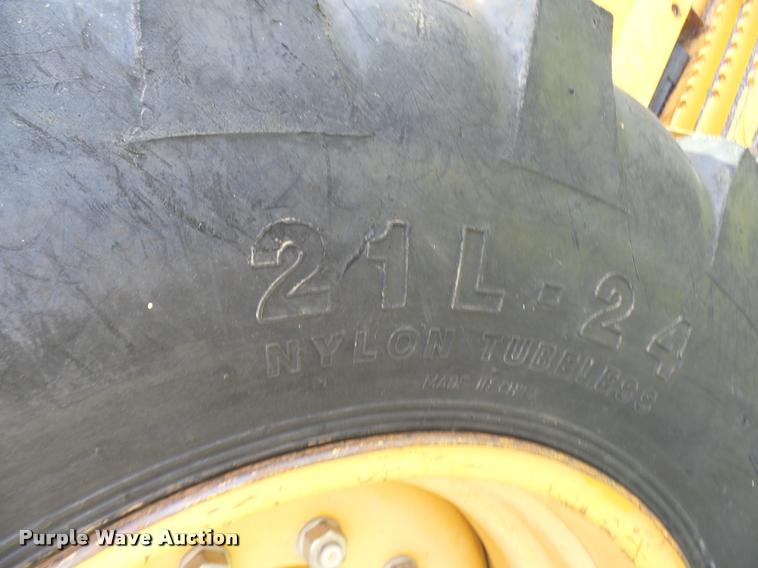 image for item L7039 2002 Case 590 Super M backhoe