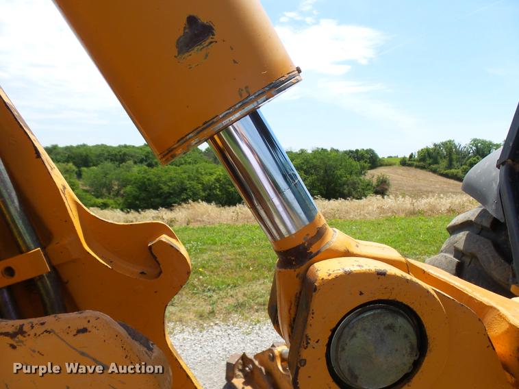 image for item L7039 2002 Case 590 Super M backhoe