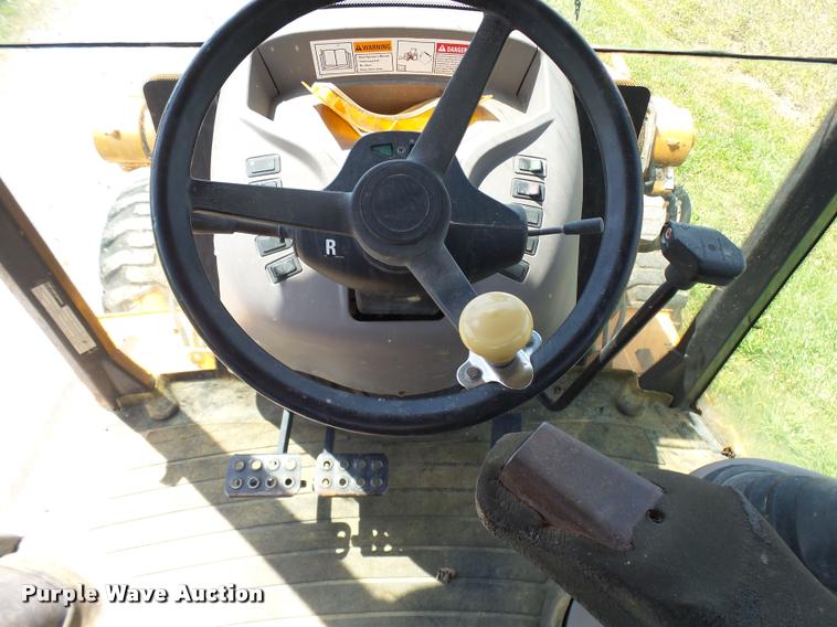 image for item L7039 2002 Case 590 Super M backhoe