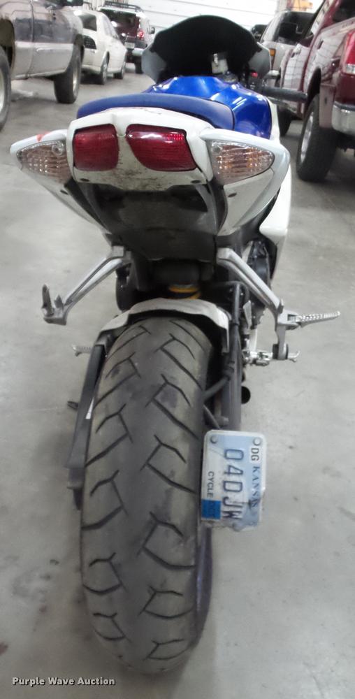 image for item BV9361 2008 Suzuki GSX-R600 motorcycle