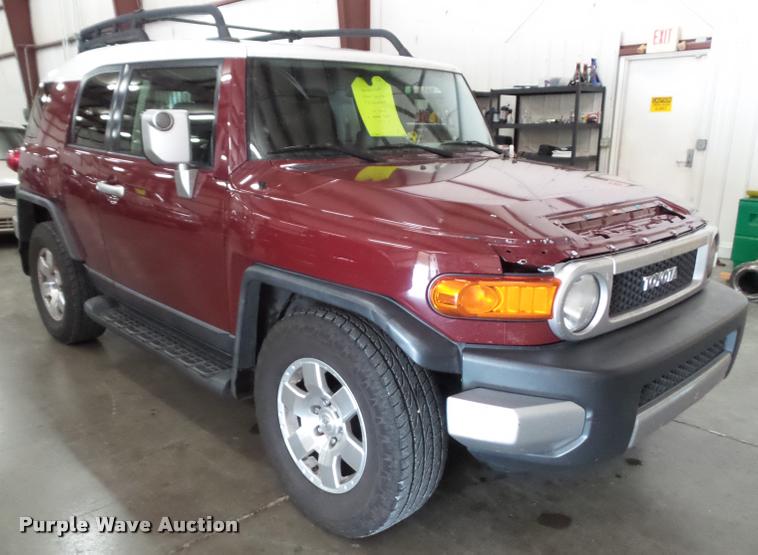 image for item J5747 2008 Toyota FJ Cruiser SUV