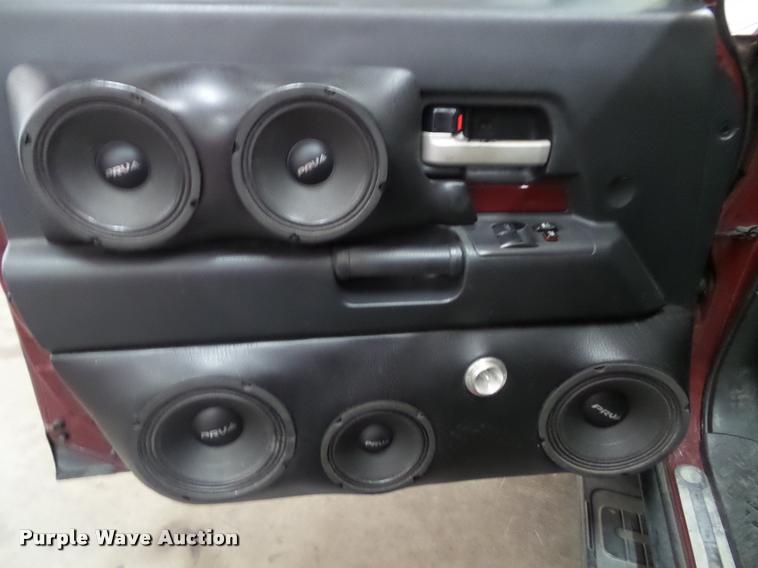 image for item J5747 2008 Toyota FJ Cruiser SUV