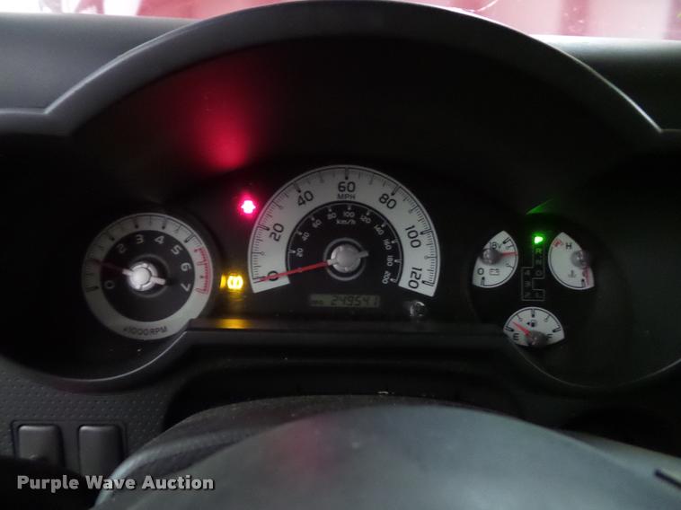 image for item J5747 2008 Toyota FJ Cruiser SUV