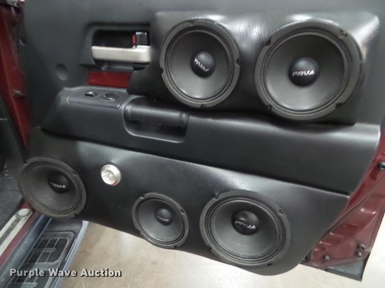 image for item J5747 2008 Toyota FJ Cruiser SUV