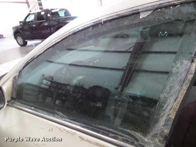 image for item K8176 2002 Lincoln LS