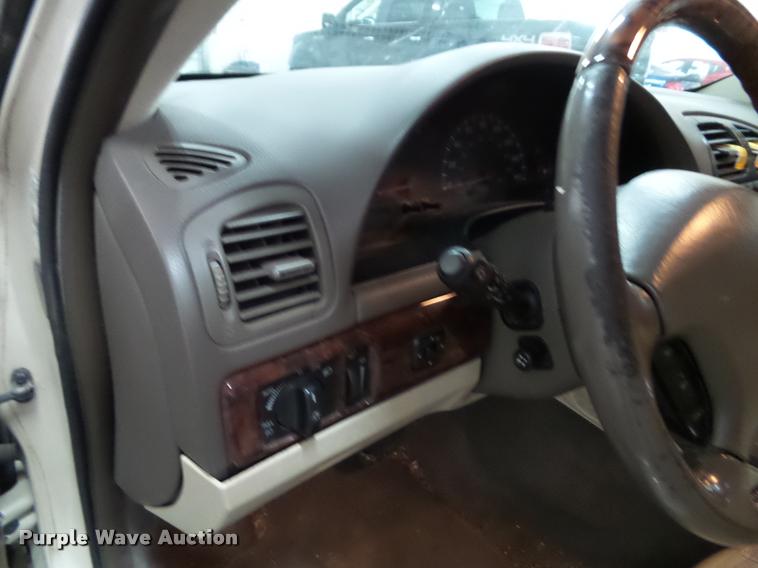 image for item K8176 2002 Lincoln LS