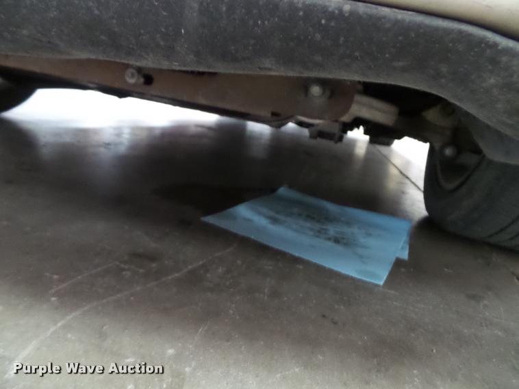 image for item K8176 2002 Lincoln LS