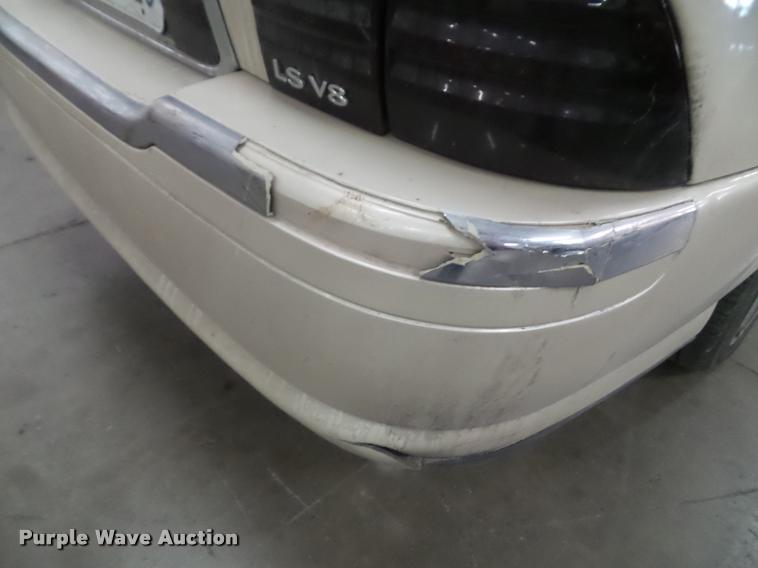 image for item K8176 2002 Lincoln LS