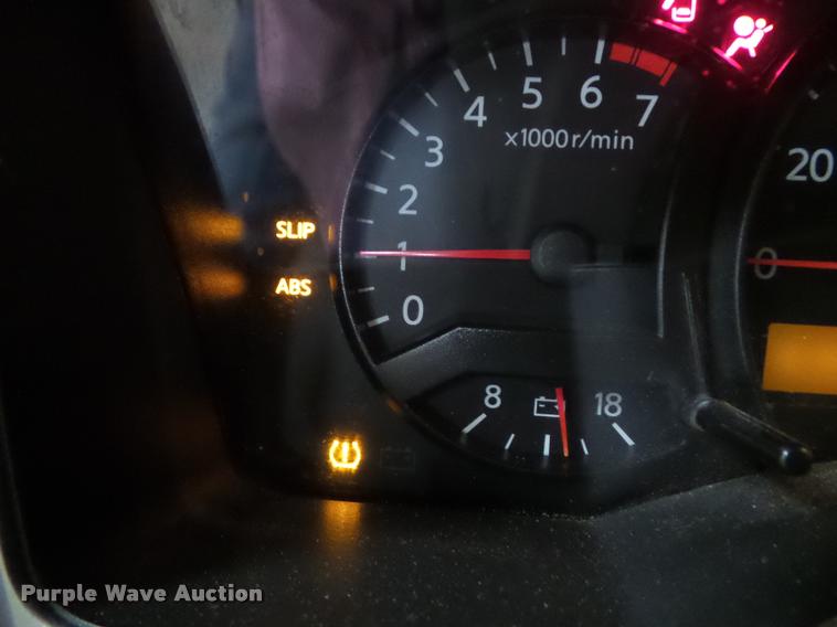 image for item K8178 2004 Nissan Titan SE King Cab pickup truck<br />Non-repairable title, parts only