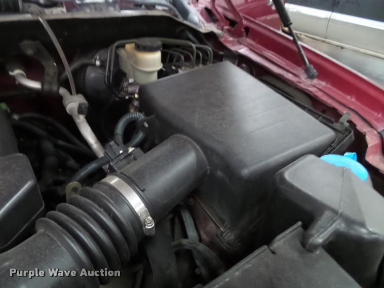 image for item K8178 2004 Nissan Titan SE King Cab pickup truck<br />Non-repairable title, parts only