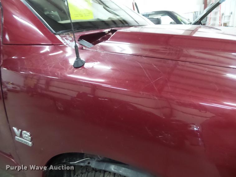 image for item K8178 2004 Nissan Titan SE King Cab pickup truck<br />Non-repairable title, parts only