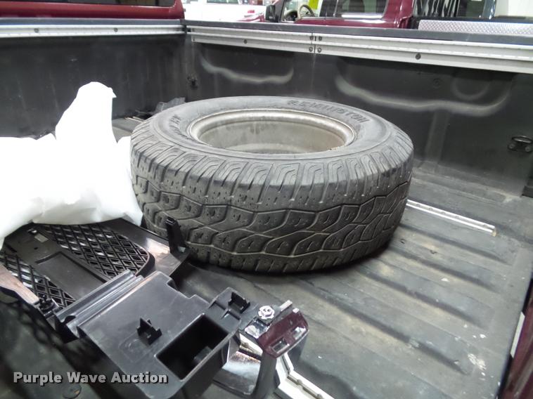 image for item K8178 2004 Nissan Titan SE King Cab pickup truck<br />Non-repairable title, parts only