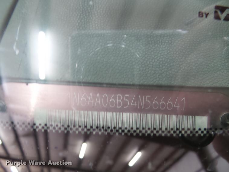 image for item K8178 2004 Nissan Titan SE King Cab pickup truck<br />Non-repairable title, parts only