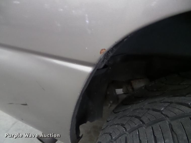 image for item K8179 2001 Chevrolet Tahoe LT SUV