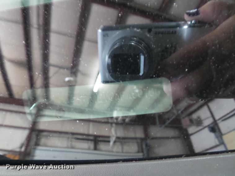 image for item K8180 2010 Ford F150 XLT SuperCrew pickup truck