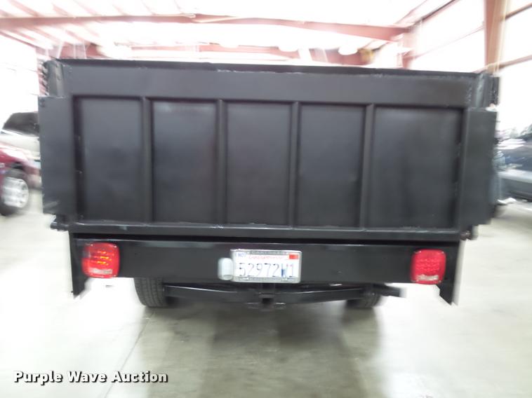 image for item K8183 2004 Ford F150 Lariat SuperCrew flatbed pickup truck