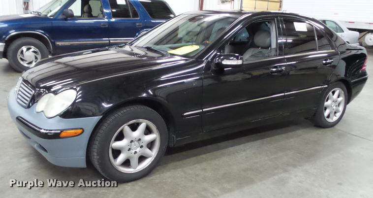 image for item K8184 2002 Mercedes Benz C320