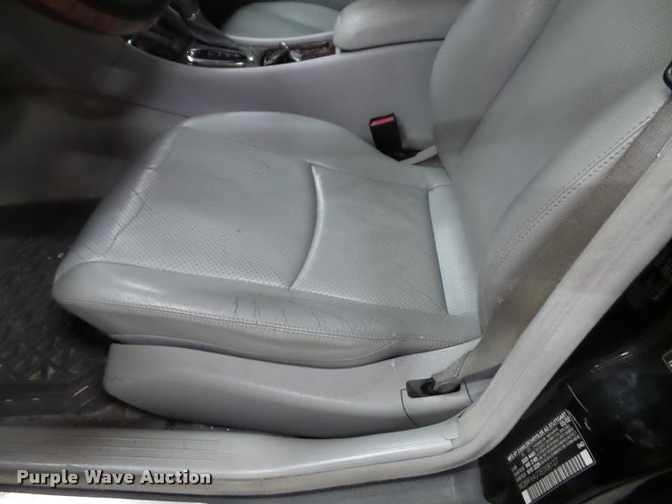 image for item K8184 2002 Mercedes Benz C320