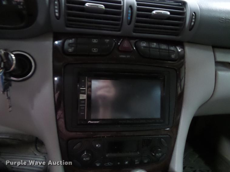 image for item K8184 2002 Mercedes Benz C320