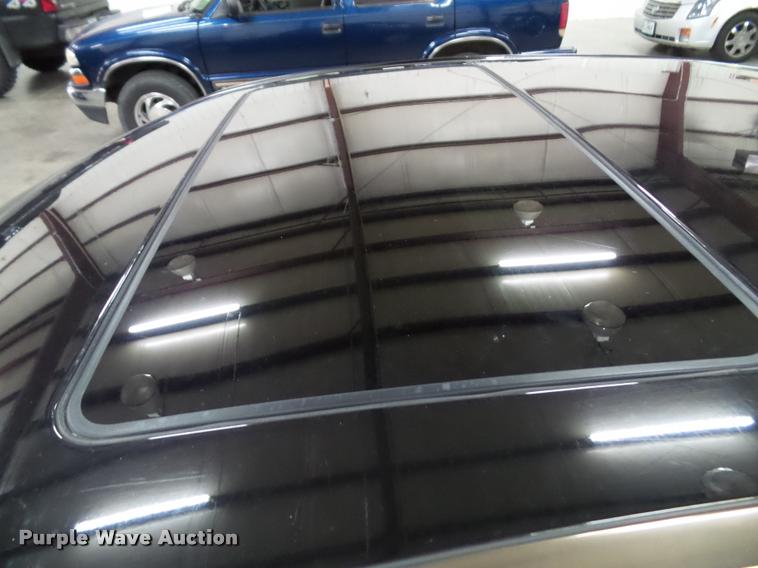 image for item K8184 2002 Mercedes Benz C320