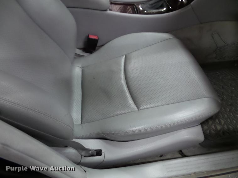 image for item K8184 2002 Mercedes Benz C320