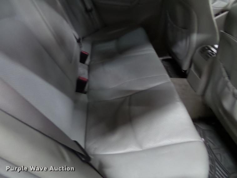 image for item K8184 2002 Mercedes Benz C320