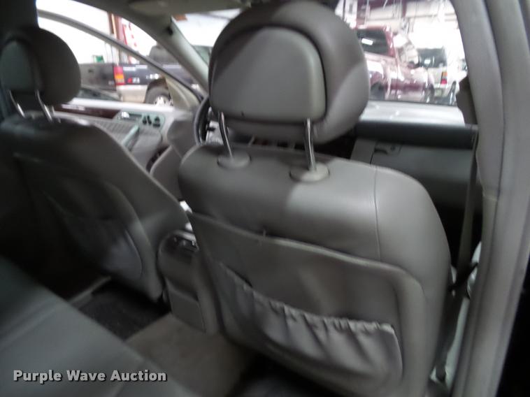 image for item K8184 2002 Mercedes Benz C320