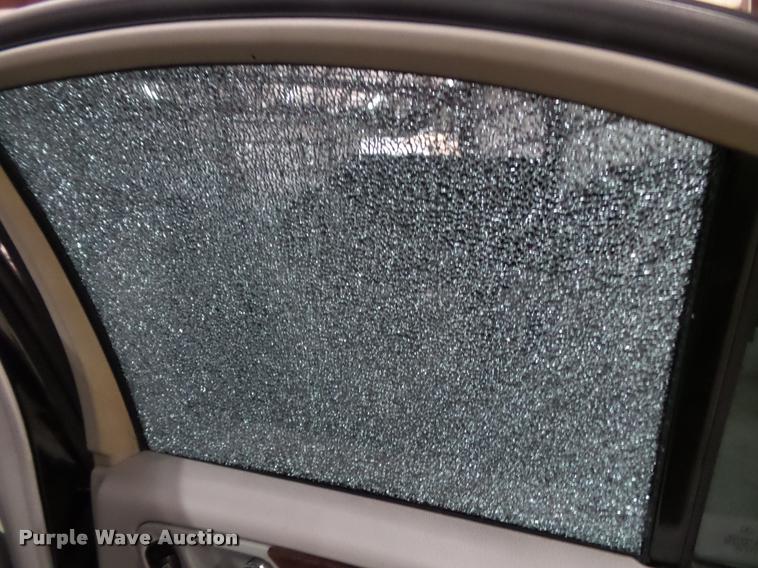 image for item K8184 2002 Mercedes Benz C320