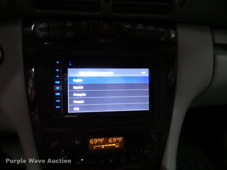 image for item K8184 2002 Mercedes Benz C320