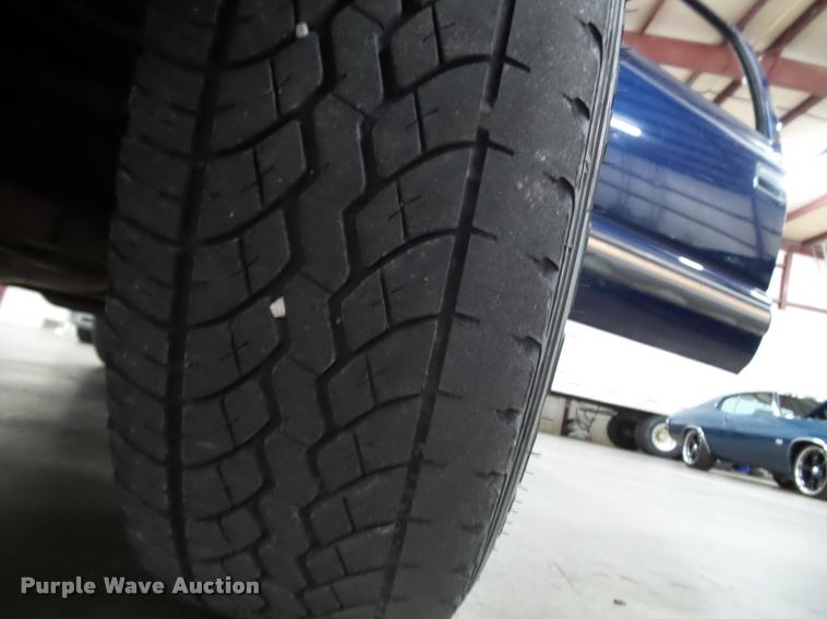 image for item K8187 2000 Chevrolet Blazer SUV