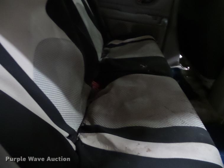 image for item K8187 2000 Chevrolet Blazer SUV