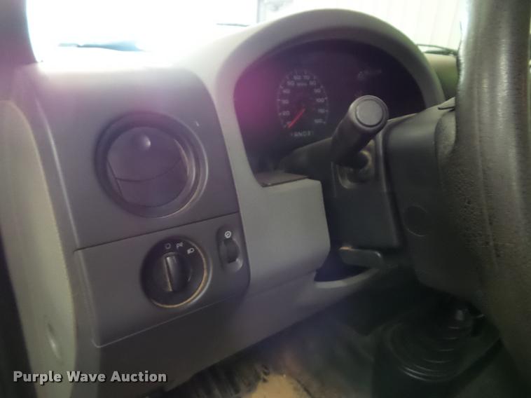 image for item K8189 2007 Ford F150 XL SuperCab pickup truck