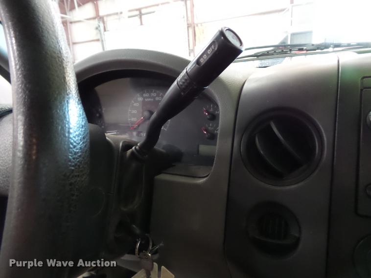 image for item K8189 2007 Ford F150 XL SuperCab pickup truck