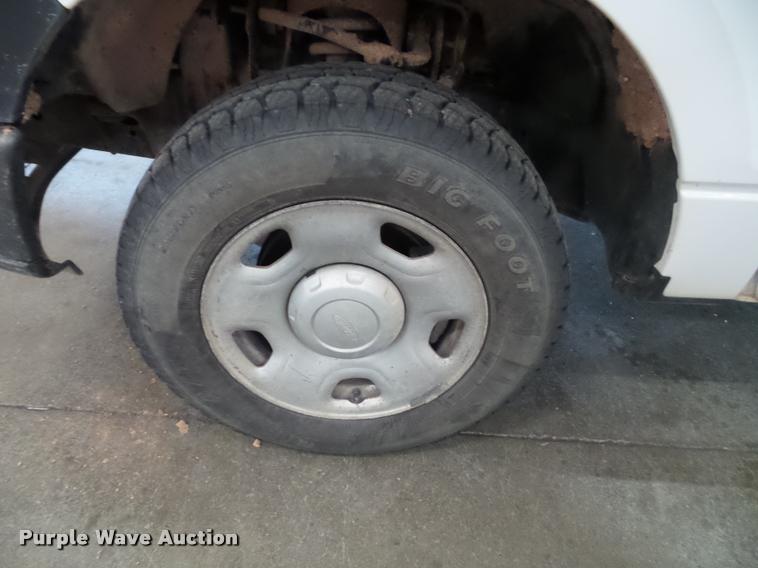 image for item K8189 2007 Ford F150 XL SuperCab pickup truck