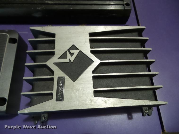 image for item BV9348 Amplifiers and capacitor