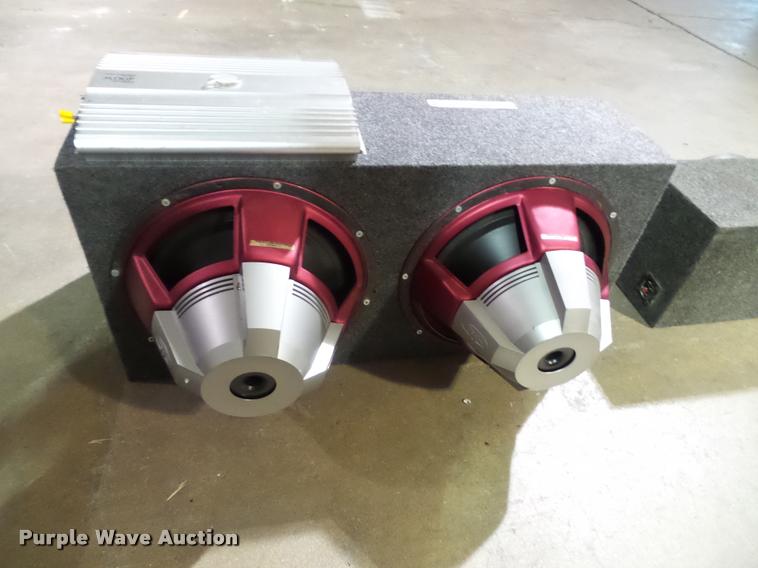 image for item BV9351 Speakers, box and amp