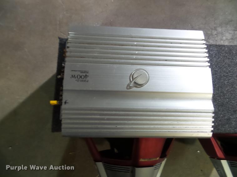 image for item BV9351 Speakers, box and amp