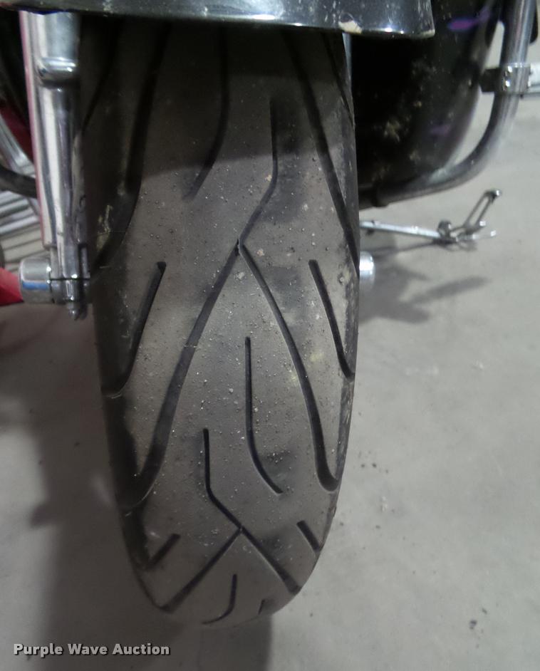 image for item BV9358 2003 Harley Davidson Road King motorcycle