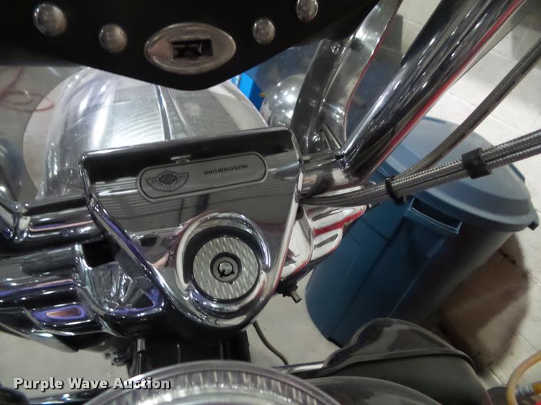image for item BV9358 2003 Harley Davidson Road King motorcycle