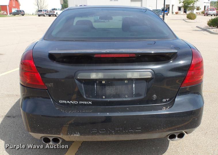 image for item J4760 2004 Pontiac Grand Prix GT