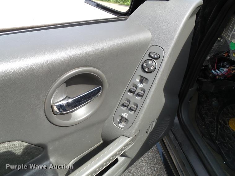 image for item J4760 2004 Pontiac Grand Prix GT