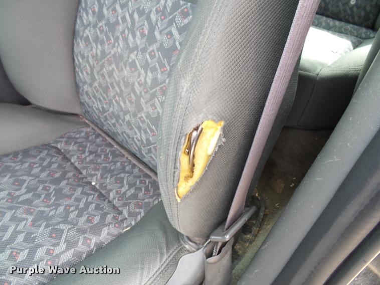 image for item J4760 2004 Pontiac Grand Prix GT