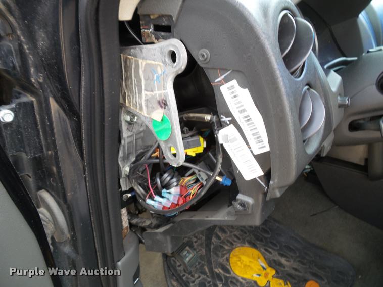 image for item J4760 2004 Pontiac Grand Prix GT