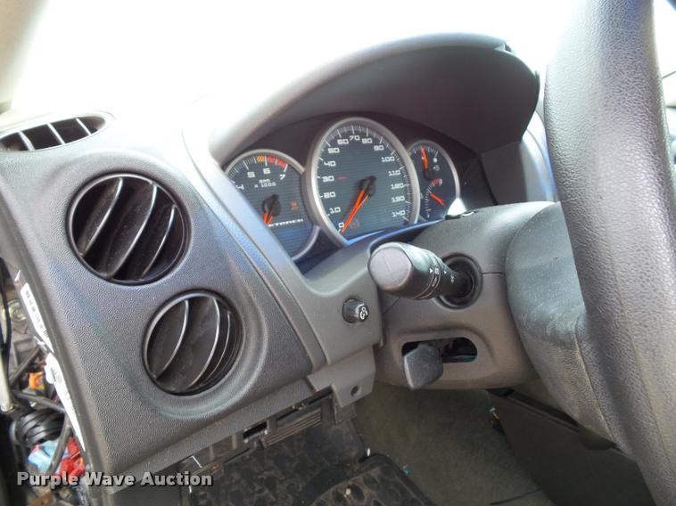 image for item J4760 2004 Pontiac Grand Prix GT